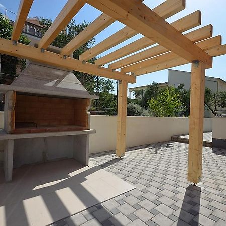 Mila Apartment Vodice Bagian luar foto