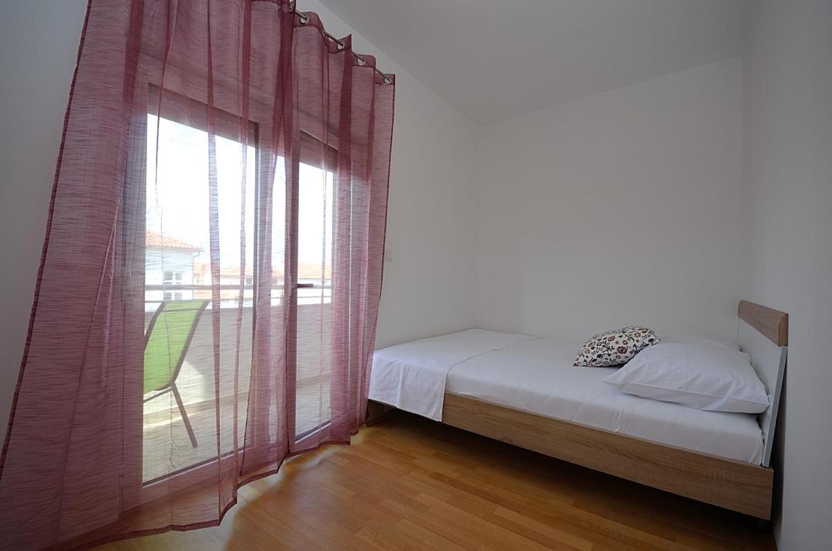 Mila Apartment Vodice Bagian luar foto