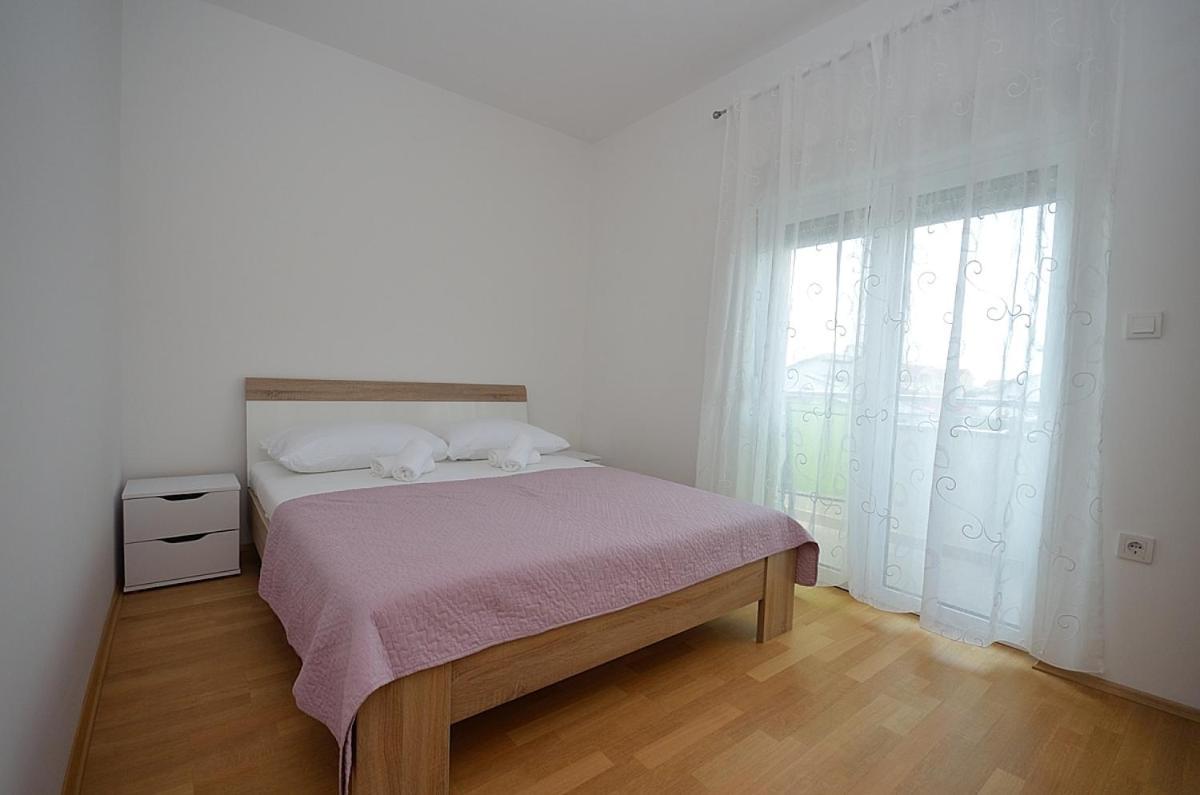 Mila Apartment Vodice Bagian luar foto